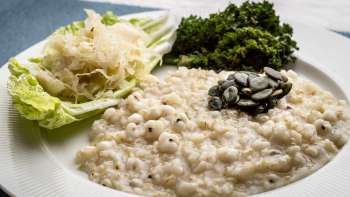 Rýžová kaše s hatomugi a dýňovými semínky